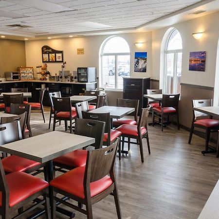 Days Inn & Suites By Wyndham Thunder Bay Extérieur photo